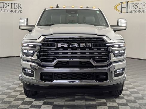 Used 2025 RAM 3500 Limited image 3