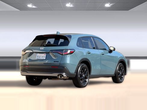 Certified 2024 Honda HR-V Sport image 9