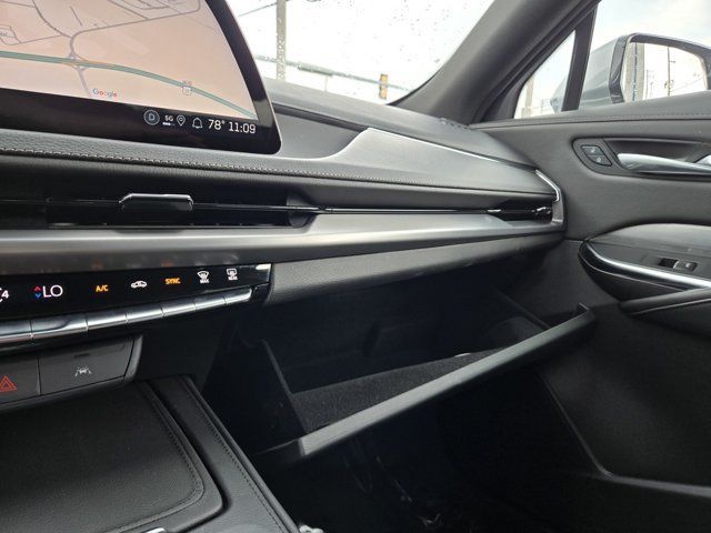 Used 2025 Cadillac XT4 Premium Luxury FWD image 15