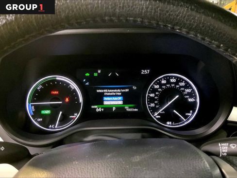 Certified 2022 Toyota Sienna Limited image 25