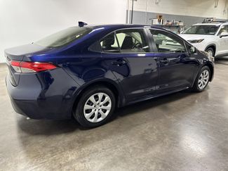 Used 2023 Toyota Corolla LE video 3
