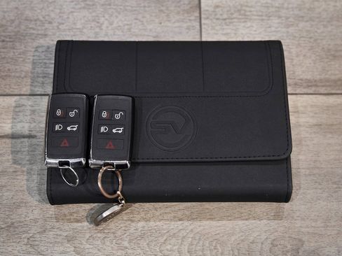 Used 2025 Land Rover Range Rover Sport SV Edition Two image 75