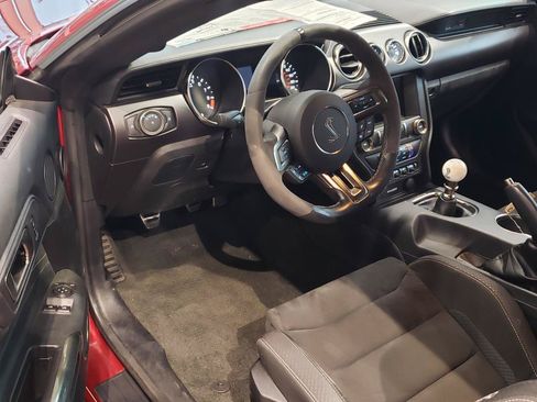 Used 2017 Ford Mustang Shelby GT350 w/ Electronics Package RWD image 8