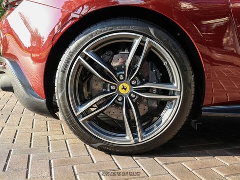 Used 2025 Ferrari Roma Spider RWD image 60