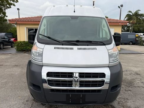 Used 2017 RAM ProMaster 2500 w/ Premium Appearance Group FWD image 12