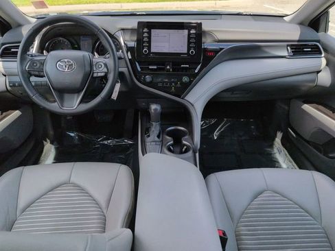 Certified 2023 Toyota Camry SE FWD image 14