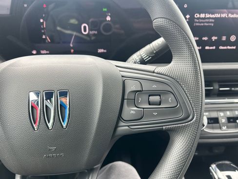 New 2026 Buick Envista Preferred FWD image 21