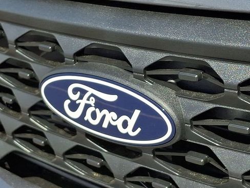 New 2026 Ford Maverick XL image 11