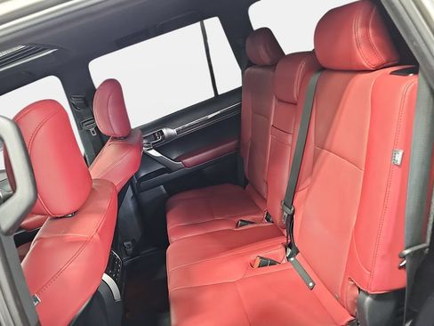 Used 2023 Lexus GX 460 Premium w/ Premium Package AWD/4WD image 13