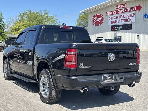 Used 2021 RAM 1500 Laramie w/ Sport Appearance Package AWD/4WD image 3