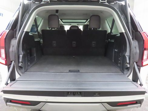 Used 2025 Ford Expedition Max Platinum w/ Platinum Ultimate Package image 44