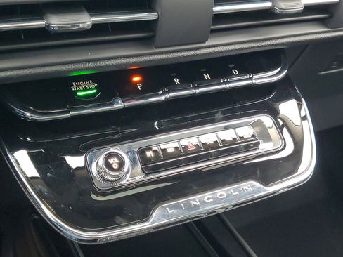 New 2026 Lincoln Corsair Premiere image 22