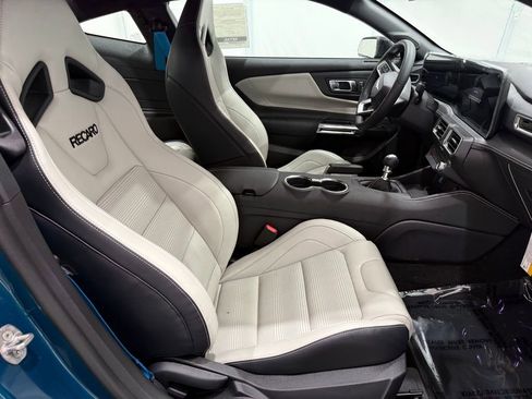 New 2026 Ford Mustang GT Premium w/ GT Performance Package image 19