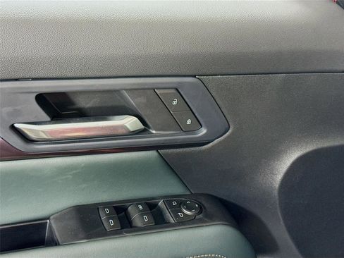 New 2026 GMC Terrain AT4 image 13