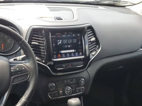 Used 2020 Jeep Cherokee Limited AWD/4WD image 26