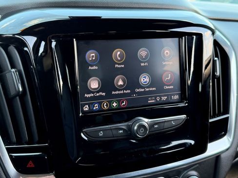 Used 2023 Chevrolet Traverse LT image 22
