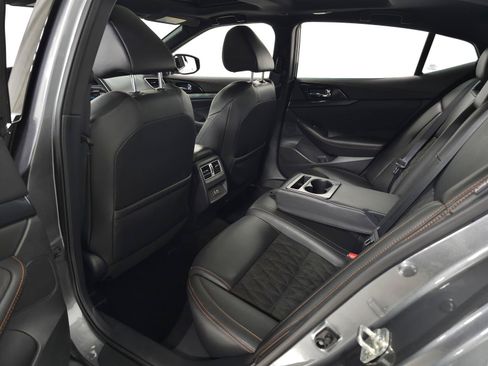 Used 2019 Nissan Maxima SR w/ Premium Package FWD image 32