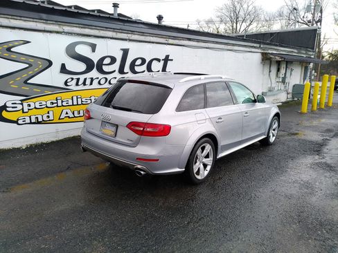 Used 2015 Audi A4 Premium Plus w/ Technology Package image 2