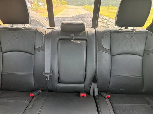 Used 2025 RAM 2500 Limited AWD/4WD image 16