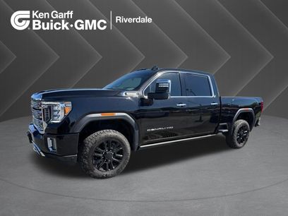 Used 2022 GMC Sierra 3500 Denali w/ Denali Black Diamond Edition
