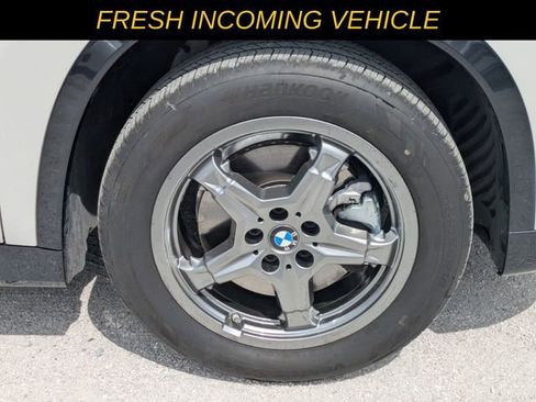 Used 2025 BMW X1 xDrive28i image 9