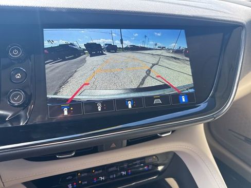 Used 2023 Buick Envision Avenir image 27