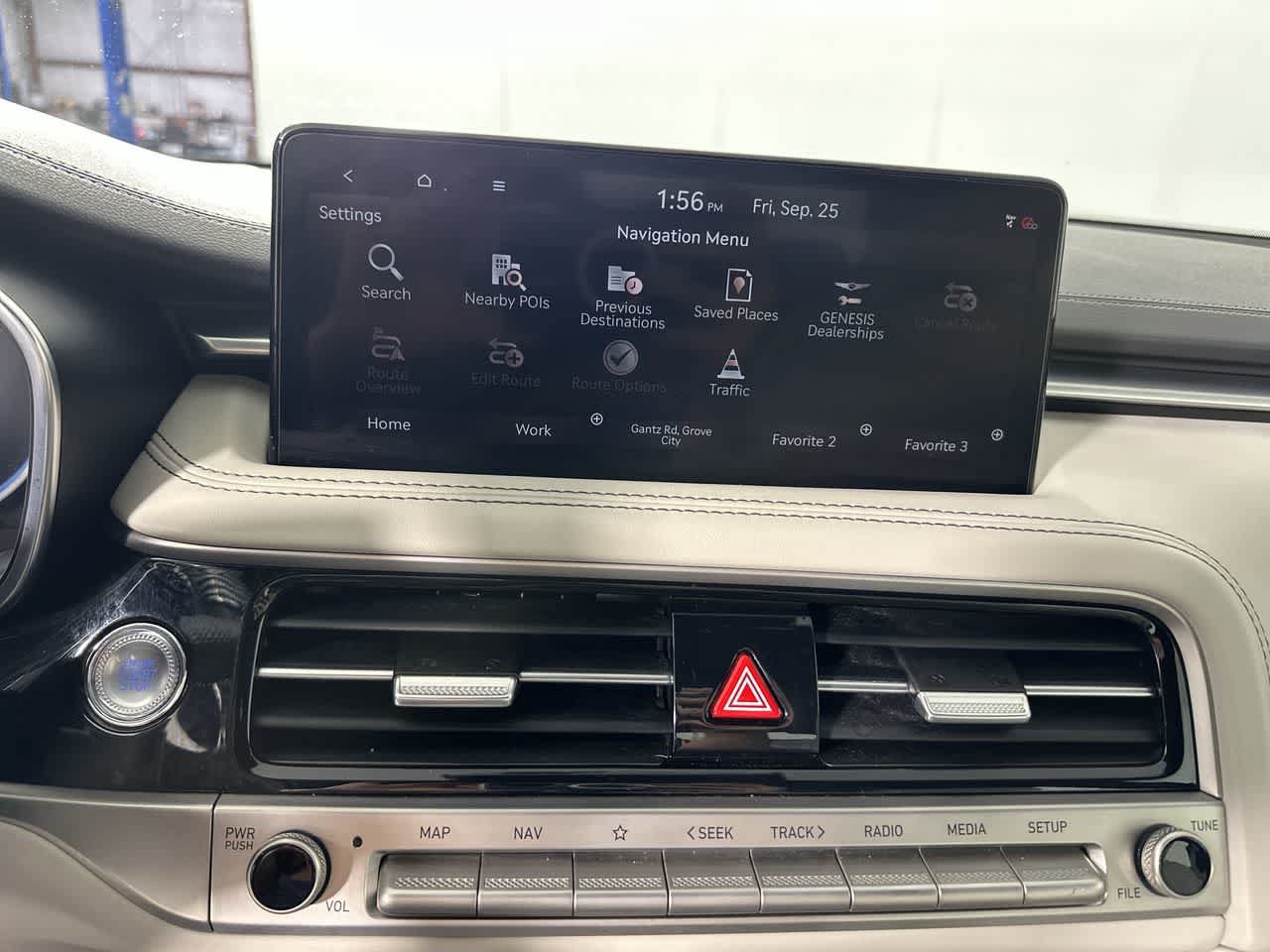 Used 2025 Genesis G70 2.5T RWD image 19