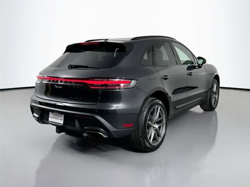 Certified 2025 Porsche Macan Turbo AWD/4WD image 7