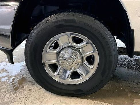 Used 2019 RAM 2500 Big Horn image 26