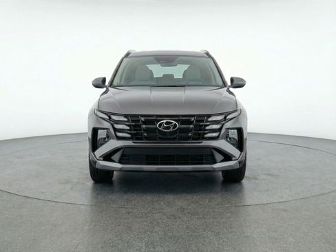 Used 2025 Hyundai Tucson SEL image 2