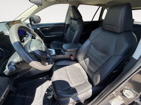 Used 2024 Toyota RAV4 XLE Premium w/ Weather Package AWD/4WD image 10