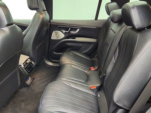 Used 2023 Mercedes-Benz EQS 450+ SUV image 19