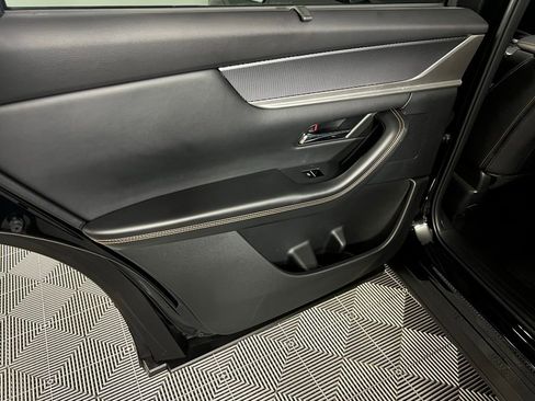 Used 2024 MAZDA CX-90 Plug-In Hybrid w/ Premium Plus image 29