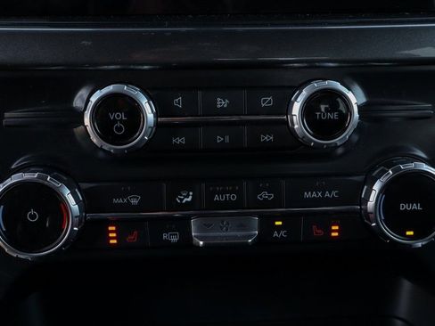 Used 2022 Ford F150 XLT w/ Equipment Group 302A High image 37