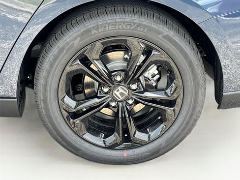 Certified 2025 Honda Accord SE image 35