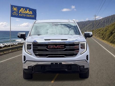 Used 2024 GMC Sierra 1500 SLT AWD/4WD image 6