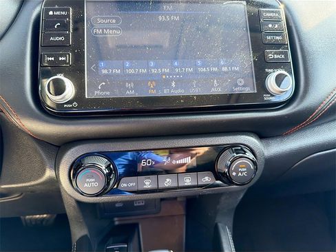 Used 2021 Nissan Kicks SR w/ Exterior Package image 15