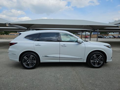 New 2026 Acura MDX SH-AWD w/ Advance Package image 3