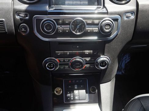 Used 2015 Land Rover LR4 HSE LUX AWD/4WD image 29
