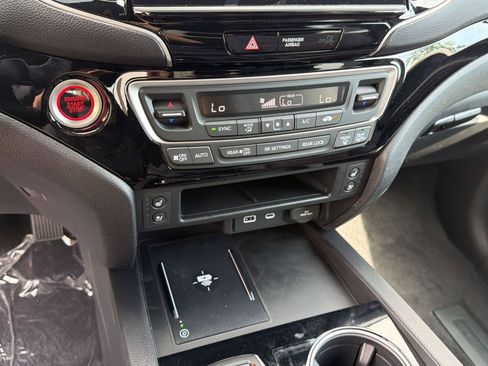 New 2026 Honda Ridgeline Black Edition image 16