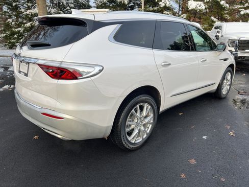 Certified 2023 Buick Enclave Essence w/ Experience Buick Package image 10