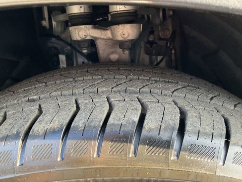 Used 2024 Acura ZDX A-Spec image 76