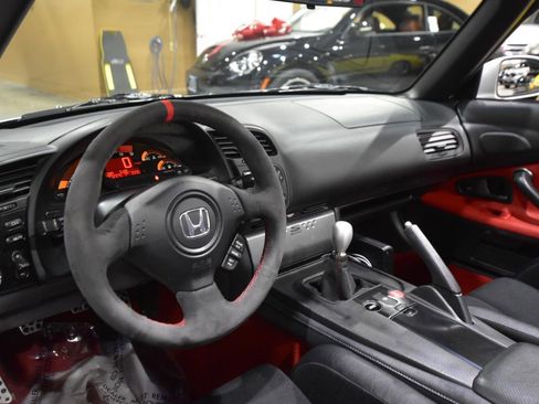 Used 2006 Honda S2000 image 24