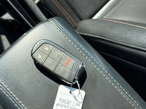 Used 2024 Jeep Compass Limited AWD/4WD image 38