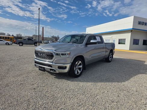 Used 2019 RAM 1500 Limited w/ Trailer Tow Group AWD/4WD image 7