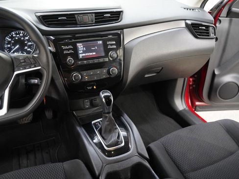 Used 2017 Nissan Rogue Sport S w/ S Appearance Package image 22