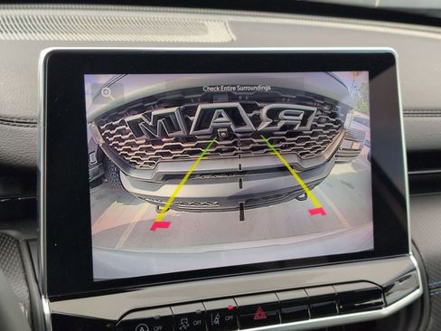 New 2025 Jeep Compass Latitude w/ Altitude Special Edition image 19