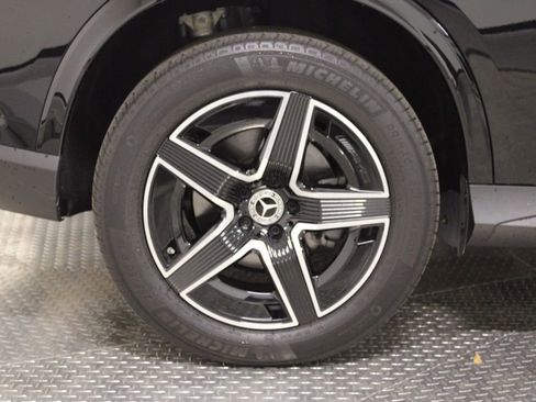 Certified 2026 Mercedes-Benz GLC 300 image 9