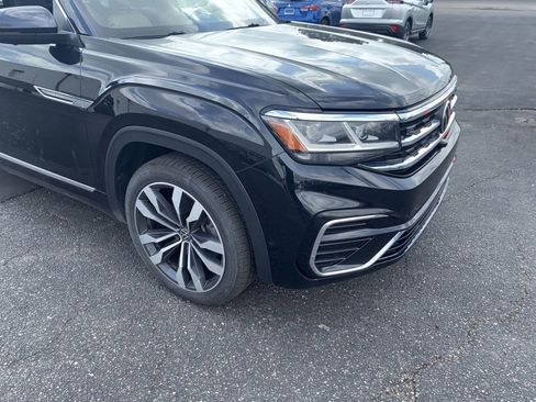 Used 2022 Volkswagen Atlas Cross Sport SEL Premium R-Line AWD/4WD image 3