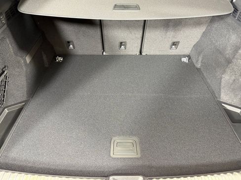 New 2025 Audi SQ5 Premium Plus image 21